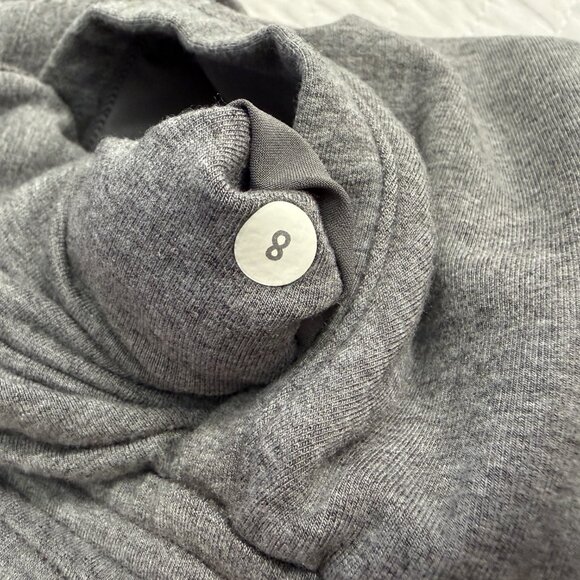 Lululemon Joggers Women's Sz 8 Gray Knit Cuffed Sweat Lounge - Picture 6 of 6